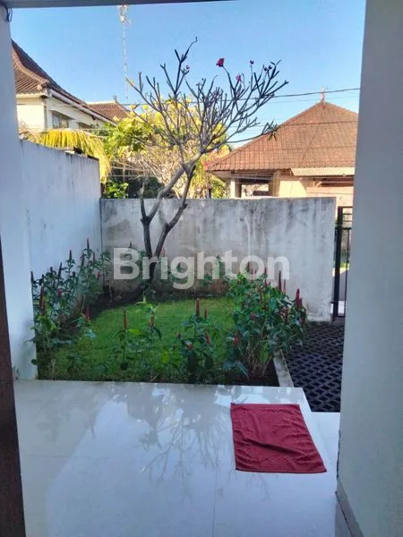 image RUMAH POSISI STRATEGIS DI TENGAH KOTA  DENGAN SARANA PENDIDIKAN , PERKANTORAN DAN PUSAT PERBELANJAAN LENGKAP! (1)