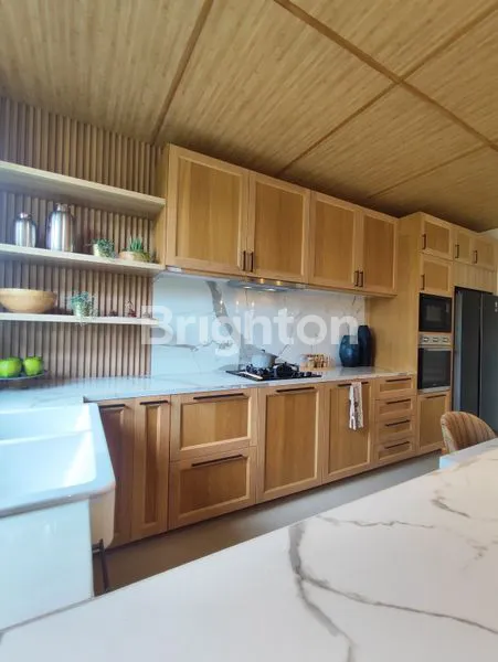 image DIJUAL RUMAH MEWAH 2 LANTAI HOOK DI CLUSTER EKSKLUSIF DEPOK, FULL FURNISHED! (3)