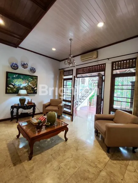 image HUNIAN MEWAH FULL FURNISHED DI CLUSTER PEJATEN BARAT JAKARTA SELATAN (7)