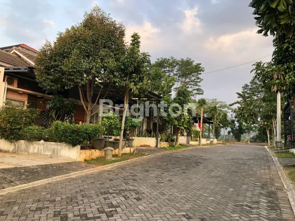 image RUMAH DI BSB VILLAGE AURORA SPRING, MIJEN SEMARANG (3)