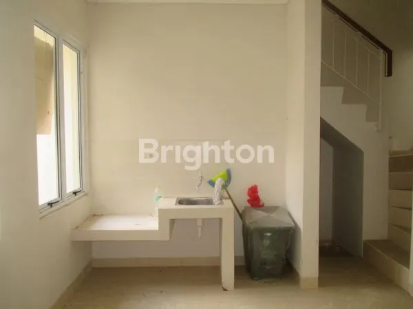 image RUMAH MINIMALIS 2 LANTAI VANYA PARK CLUSTER ASSANA (1)