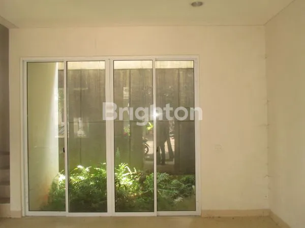 image RUMAH MINIMALIS 2 LANTAI VANYA PARK CLUSTER ASSANA (2)