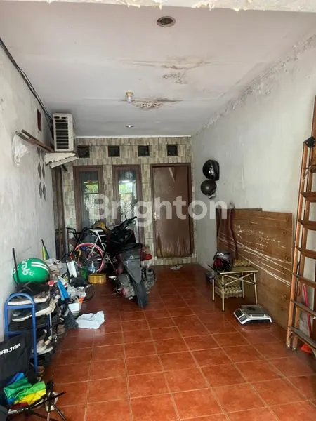 image HUNIAN 2 LANTAI DI CIATER RAYA BSD (8)