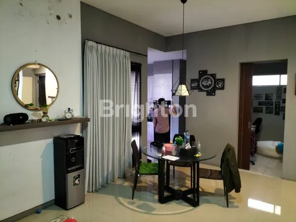 image DIJUAL RUMAH HOOK KOMPLEK TATA SURYA – STRATEGIS, AMAN & NYAMAN (6)