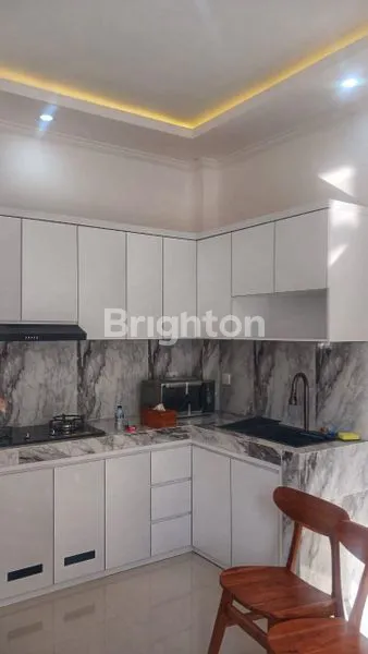 image VILLA BARU MODERN DI DEKAT PANTAI PADANG GALAK (4)