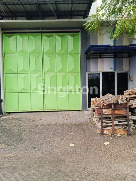 image GUDANG SIAP PAKAI SAFE AND LOCK LINGKAR TIMUR (5)