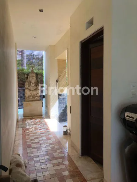 image VILLAS WITH BIG POOL AND PERFECT LOCATION (7)