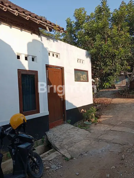 image RUMAH JUAL CANTIK MIJEN BELAKANG PASAR ACE (5)
