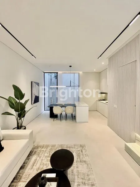 image RUMAH 2 LANTAI SUTOREJO DEKAT RAYA MULYOSARI (2)