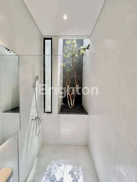 image RUMAH 2 LANTAI SUTOREJO DEKAT RAYA MULYOSARI (5)