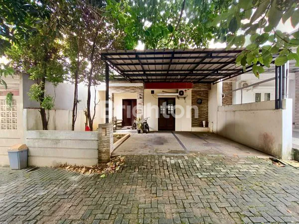 RUMAH 2 LANTAI MINIMALIS DEKAT TOL SAWANGAN DEPOK