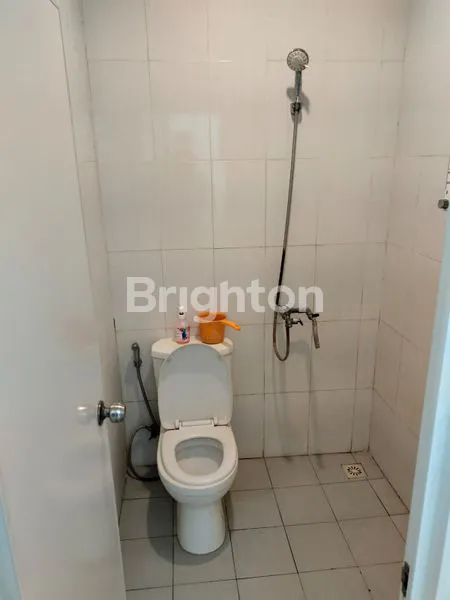 image RUMAH MODERN FULL FURNISH SIAP HUNI DI TAMAN SUKODONO REGENCY (5)