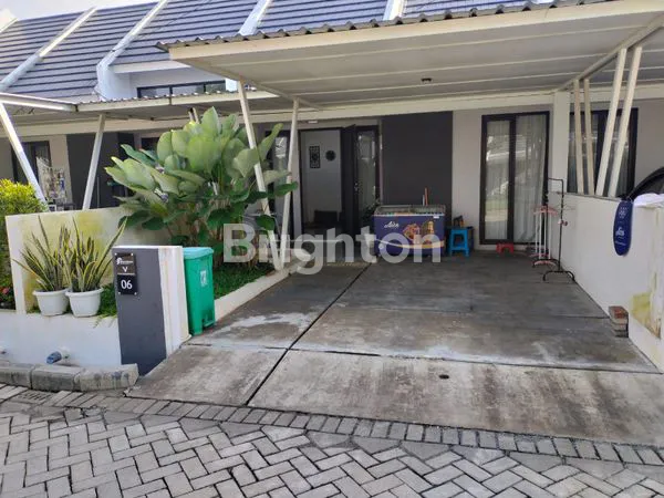 image RUMAH MODERN FULL FURNISH SIAP HUNI DI TAMAN SUKODONO REGENCY (1)