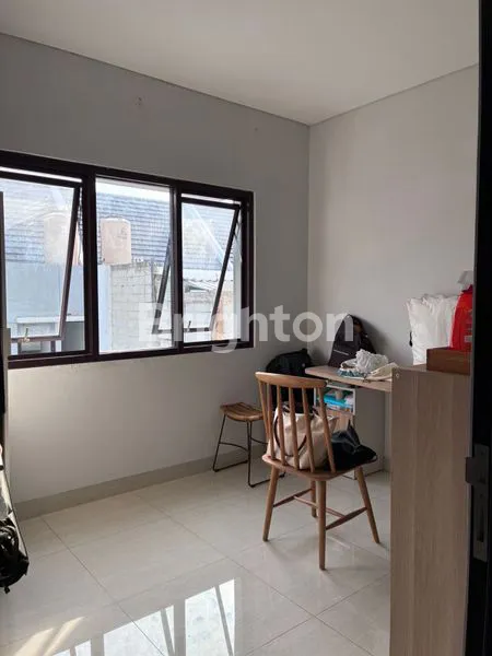 image RUMAH CIMANGGIS GOLF ESTATE SIAP HUNI CLUSTER MARGATA (6)