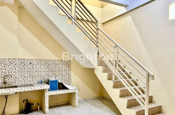 image RUKO STRATEGIS DITENGAH KOTA SOLO (7)