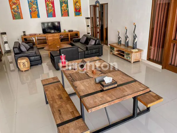 image VILLA DI KEROBOKAN DEKAT SEMINYAK CANGGU  (8)