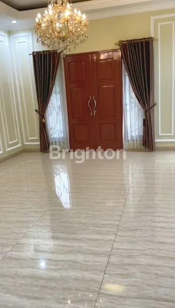 image DIJUAL RUMAH HOOK MEWAH DAN MODERN DI AREA KARAWACI (3)