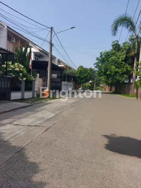 image RUMAH 2 LANTAI SIAP HUNI DI VILA BOGOR INDAH , BOGOR (2)