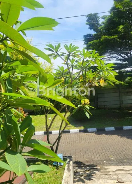 image RUMAH TROPICAL CLASSIC BUKIT CIMANGGU CITY - BOGOR (2)