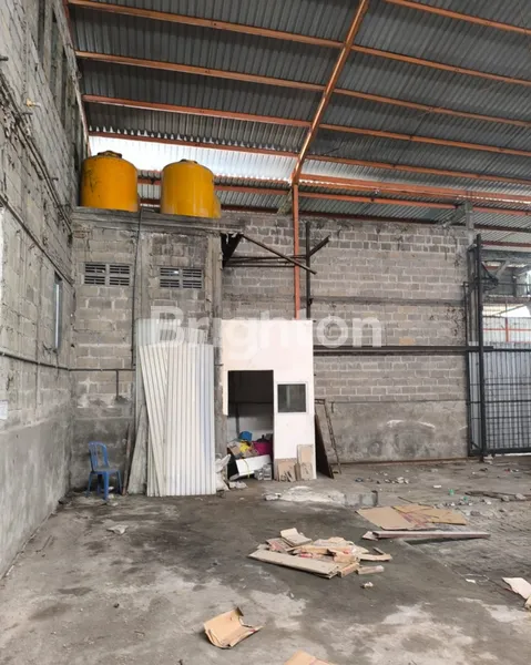 image GUDANG DI DRIYOREJO (2)