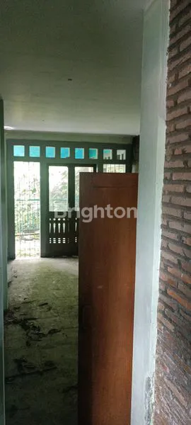 image RUMAH COCOK UNTUK USAHA DI SRONDOL (7)