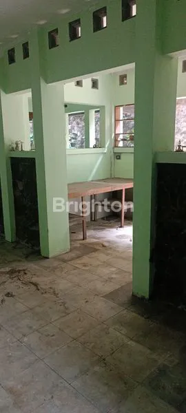 image RUMAH COCOK UNTUK USAHA DI SRONDOL (8)