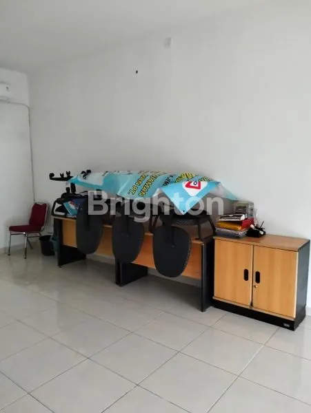 image RUKO GANDENG 2 LANTAI GRAND BATAVIA  (6)