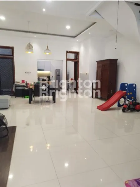 image HOT LISTING!AKSES RUMAH LEWAT HOTEL,LIMITED!RUMAH 2 LANTAI DAERAH NGINDEN INTAN TIMUR ROW LEBAR (2)