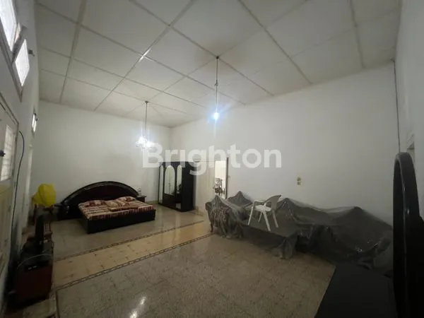 image RUMAH VINTAGE TERAWAT, DEMPO BOULEVARD, KLOJEN, MALANG (6)