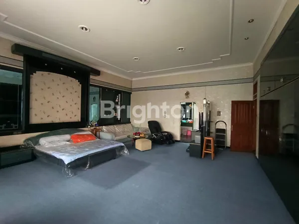 image BELI RUMAH MEWAH BONUS KOS2AN DI PUSAT KOTA (7)