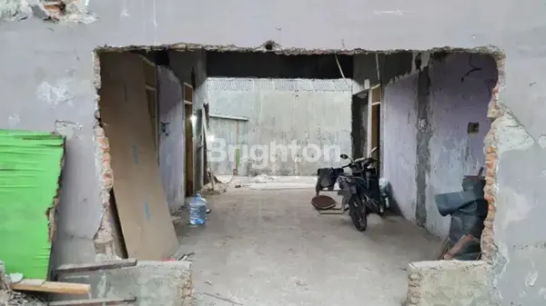 image KESEMPATAN EMAS! TANAH + BANGUNAN SIAP SETENGAH JADI DI LOKASI STRATEGIS! (4)