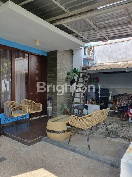 image RUMAH MODERN MINIMALIS DI KAWASAN PREMIUM DENGAN AKSES MUDAH TOL SINGOSARI (2)