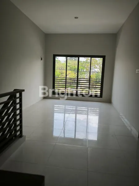 image DIJUAL RUMAH BARU DI SEKTOR GADING SERPONG (5)