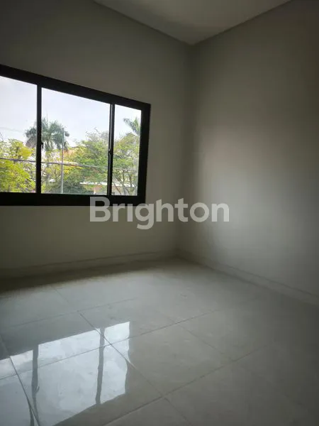 image DIJUAL RUMAH BARU DI SEKTOR GADING SERPONG (8)