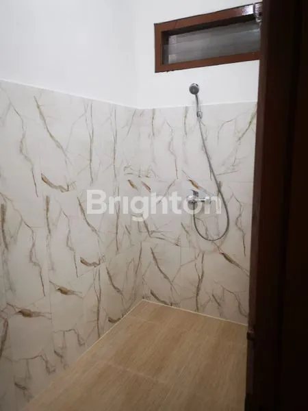 image RUMAH SIAP HUNI TERAWAT DI MANYAR SURABAYA DEKAT UNAIR RS DR SOETOMO MERR GM GALAXY MAL ITS  (6)