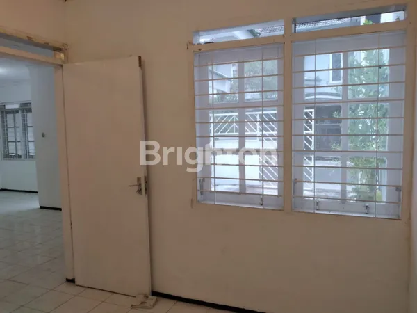 image MURAH ROW 3. MANYAR TIRTOYOSO,MANYAR KERTOADI,SUTOREJO PRIMA SELATAN,MULYOSARI,DHARMAHUSADA INDAH,KERTAJAYA INDAH TIMUR,BABATAN PANTAI UTARA,WISMA MUKTI,KLAMPIS ANOM,ITS,UNAIR,MUHAMMADIYAH,AL AZHAR,PAKUWON CITY PURI ASRI,RSUD HAJI,HANG TUAH,MERR,KENJERAN (5)