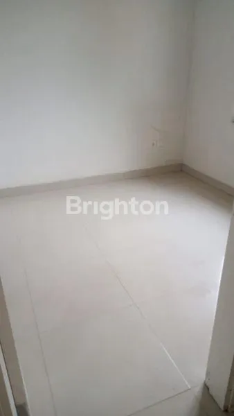 image DIJUAL RUMAH SERPONG PARAMOUNT TANGERANG  (5)