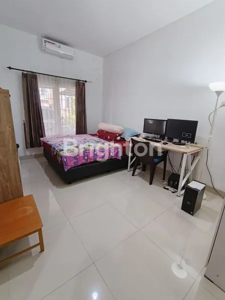 image RUMAH CANTIK DIJUAL DI PERUMAHAN CITRALAND (5)