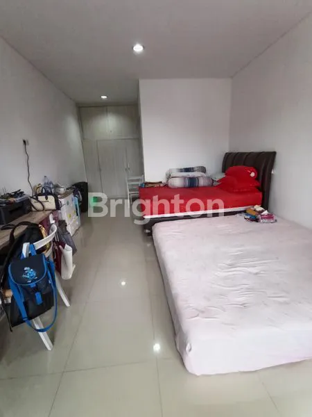 image RUMAH CANTIK DIJUAL DI PERUMAHAN CITRALAND (6)