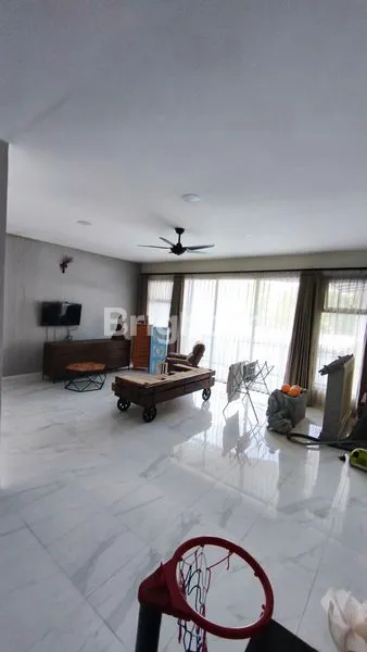 image RUMAH INDUSTRIAL MEWAH 2LT DI LEBAK ARUM, KENJERAN, SHM (2)