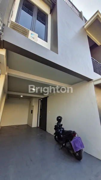 RUMAH KEMANGGISAN BARU RENOV TOTAL SIAP HUNI ROW JALAN 2 MOBIL