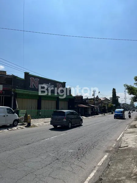 image DI JUAL TOKO+RUMAH DI MAGELANG KOTA HARGA DI BAWAH PASAR (4)