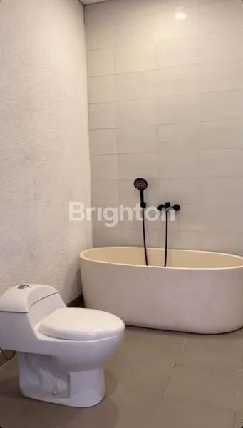 image VILLA MEWAH 3 LANTAI VIEW LAUT NUSA DUA - 4KT PRIVATE POOL (7)