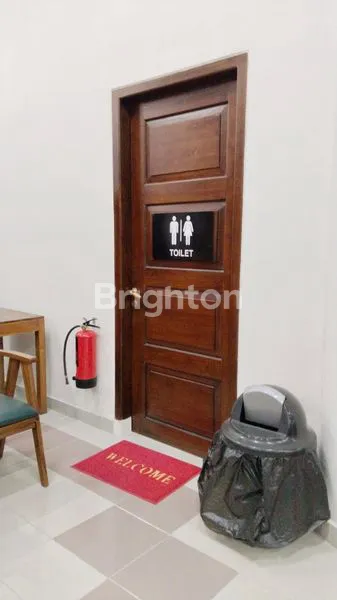 image GEDUNG 4 LANTAI PREMIUM DI JALAN RAYA KEROBOKAN (4)