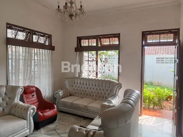 image RUMAH 1 LANTAI CIPETE UTARA KEBAYORAN BARU JAKARTA SELATAN  (4)