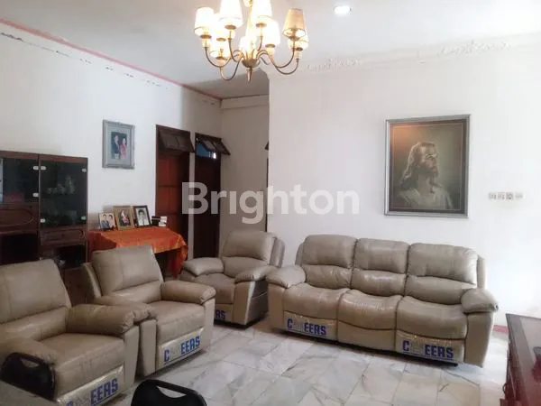 image RUMAH 1 LANTAI CIPETE UTARA KEBAYORAN BARU JAKARTA SELATAN  (6)