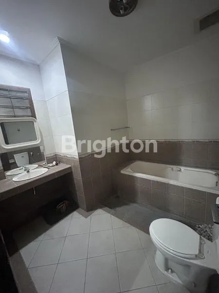 image RUMAH MEWAH 297M² DI TURANGGA - LINGKUNGAN ELITE BANDUNG (6)