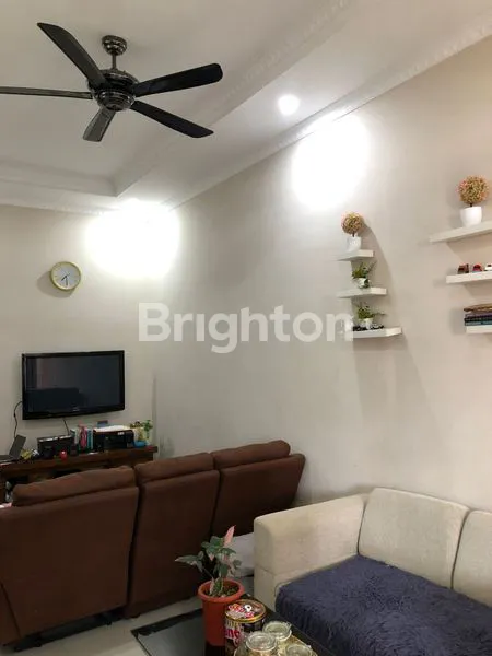 image RUMAH DI JUAL KUALITAS ASRI SIAP HUNI DI CIBINONG, 15 MENIT KE STASIUN CIBINONG, 20 MENIT KE STASIUN BOJONG GEDE, 10 MENIT KE CIBINONG CITY MALL, 10-12 MENIT KE PAKANSARI, 10 MENIT KE RSUD CIBINONG (5)