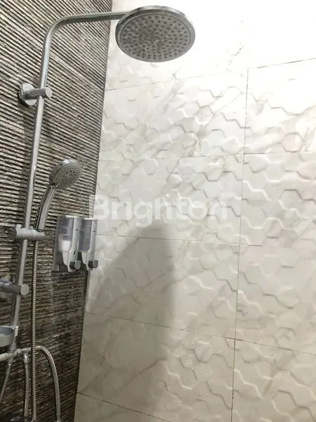 image RUMAH DI JUAL KUALITAS ASRI SIAP HUNI DI CIBINONG, 15 MENIT KE STASIUN CIBINONG, 20 MENIT KE STASIUN BOJONG GEDE, 10 MENIT KE CIBINONG CITY MALL, 10-12 MENIT KE PAKANSARI, 10 MENIT KE RSUD CIBINONG (3)