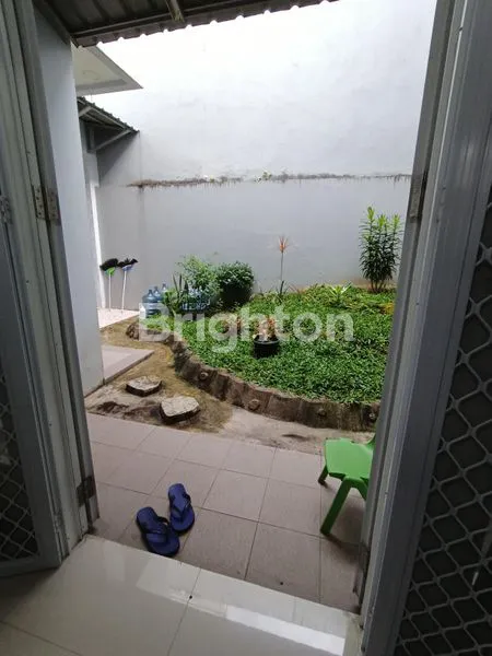 image RUMAH CANTIK DIJUAL DI PERUMAHAN CITRALAND (7)